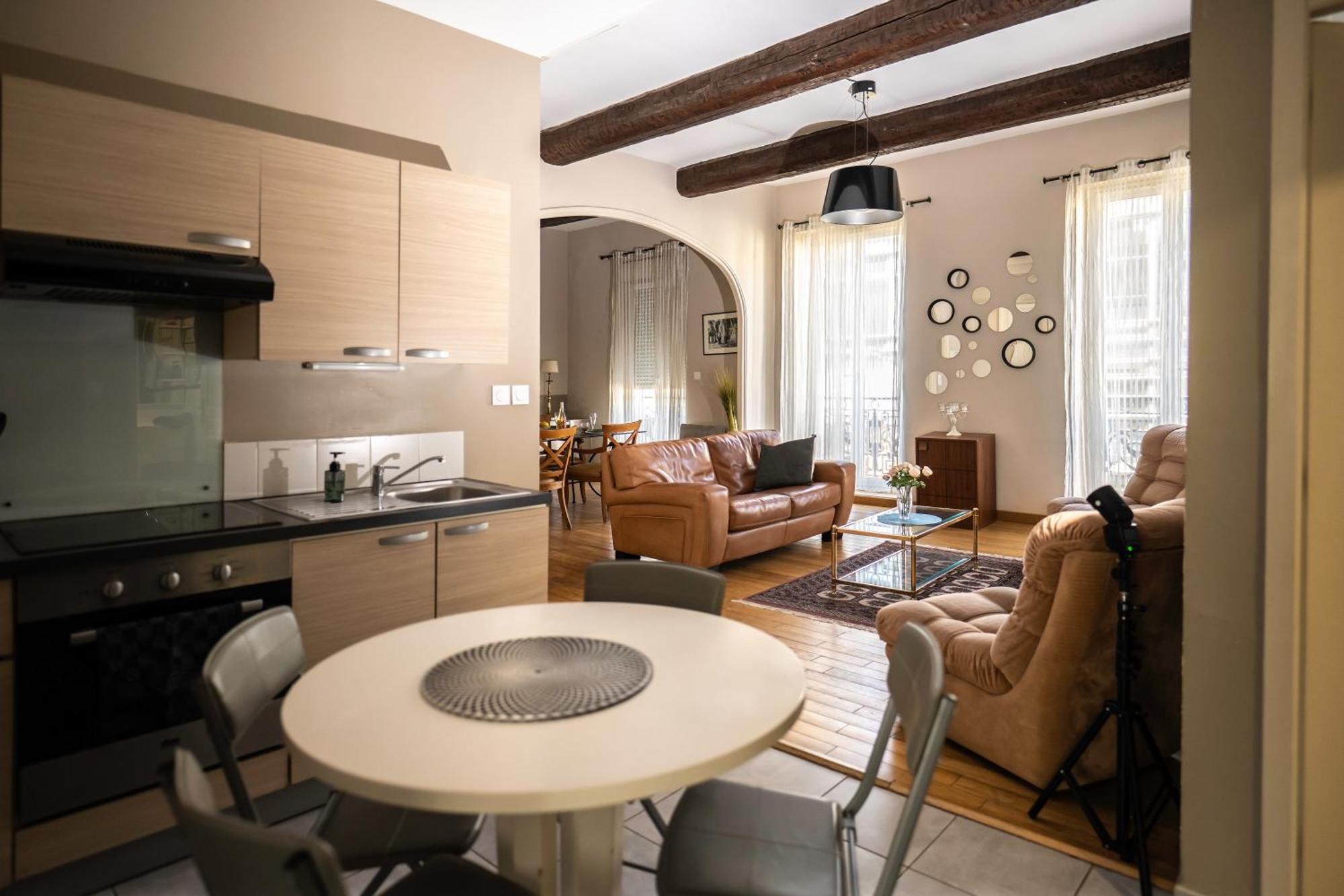 "Air D'Antan"-Meuble De Tourisme 3 Etoiles -Residence "Les Logis De Beziers"-Garage Optionnel-Coeur De Ville-Plages A 16Km ! Екстериор снимка
